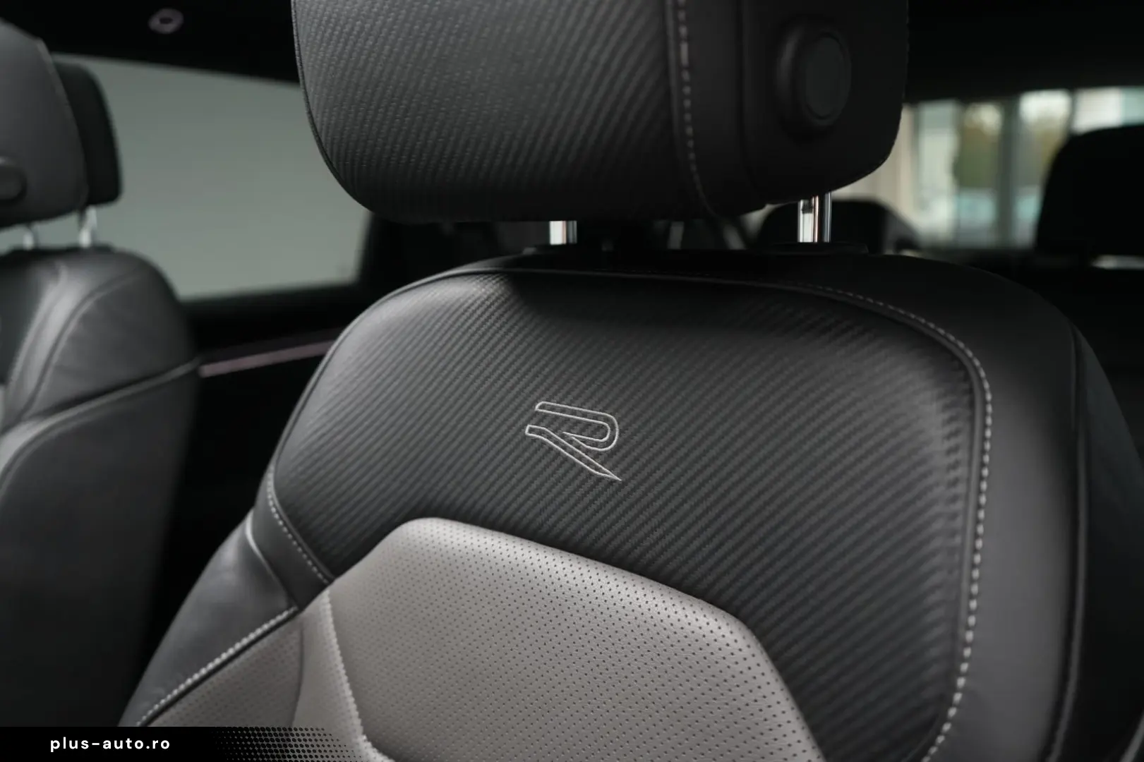 VW Touareg 3.0 V6 TDI 4Motion R line Navi Leder ACC