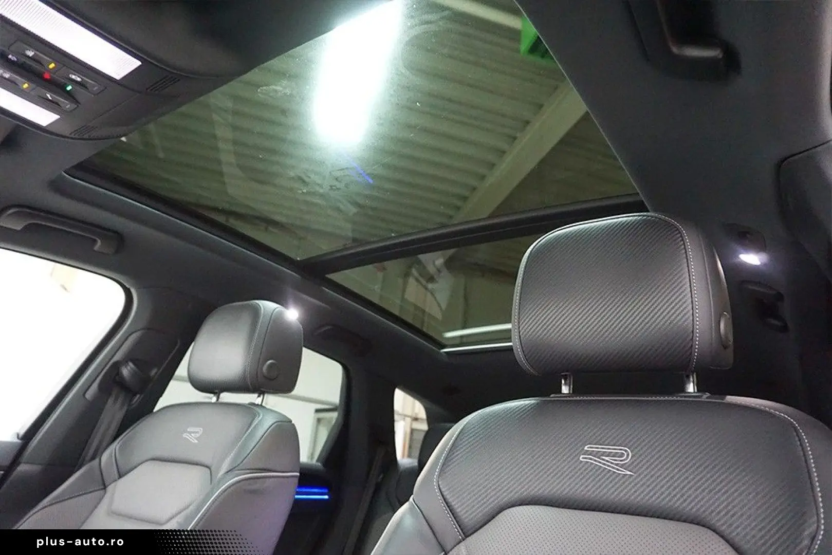 VW Touareg 3.0TDI Tiptr R-Line 4M Virtual AHK Pano