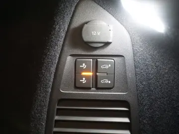 VW Touareg 3.0TDI Tiptr R-Line 4M Virtual AHK Pano