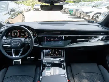 Audi Q8 50 TDI QUATTRO. Linia S. MATRIX.