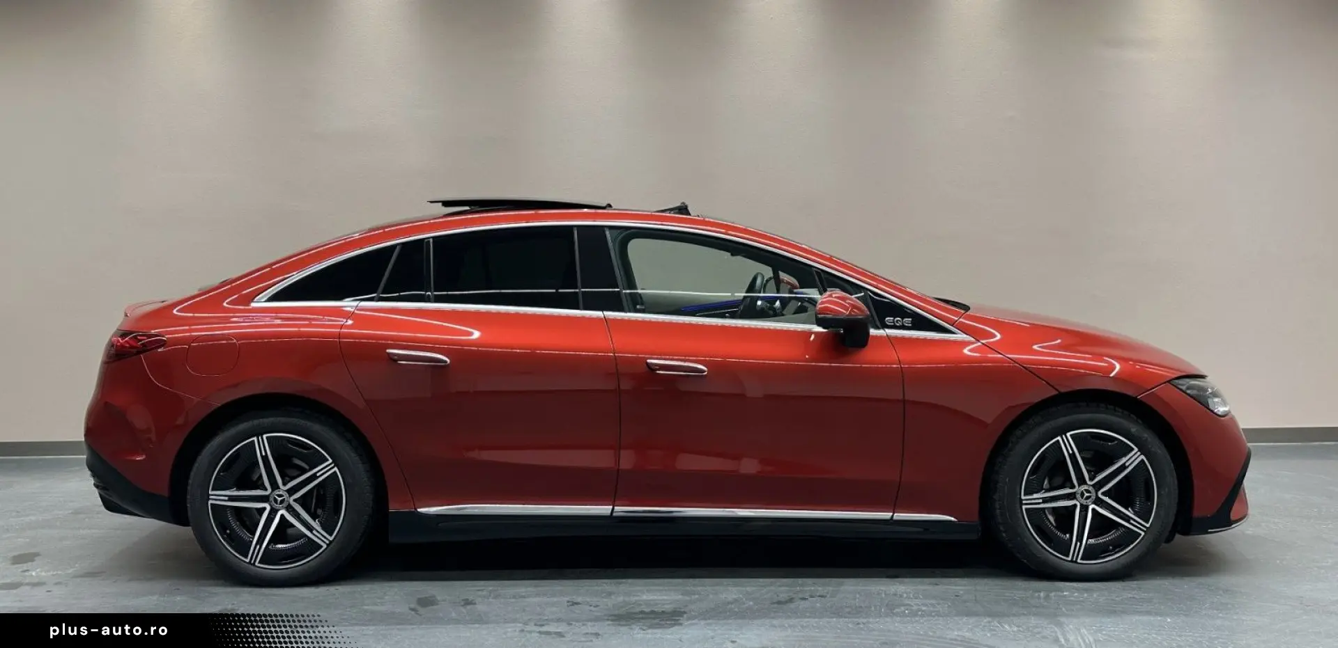 MERCEDES-BENZ EQE500 4Matic AMG LINE  1. HAND HEAD-UP 360