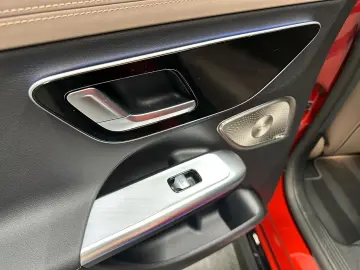 MERCEDES-BENZ EQE500 4Matic AMG LINE  1. HAND HEAD-UP 360