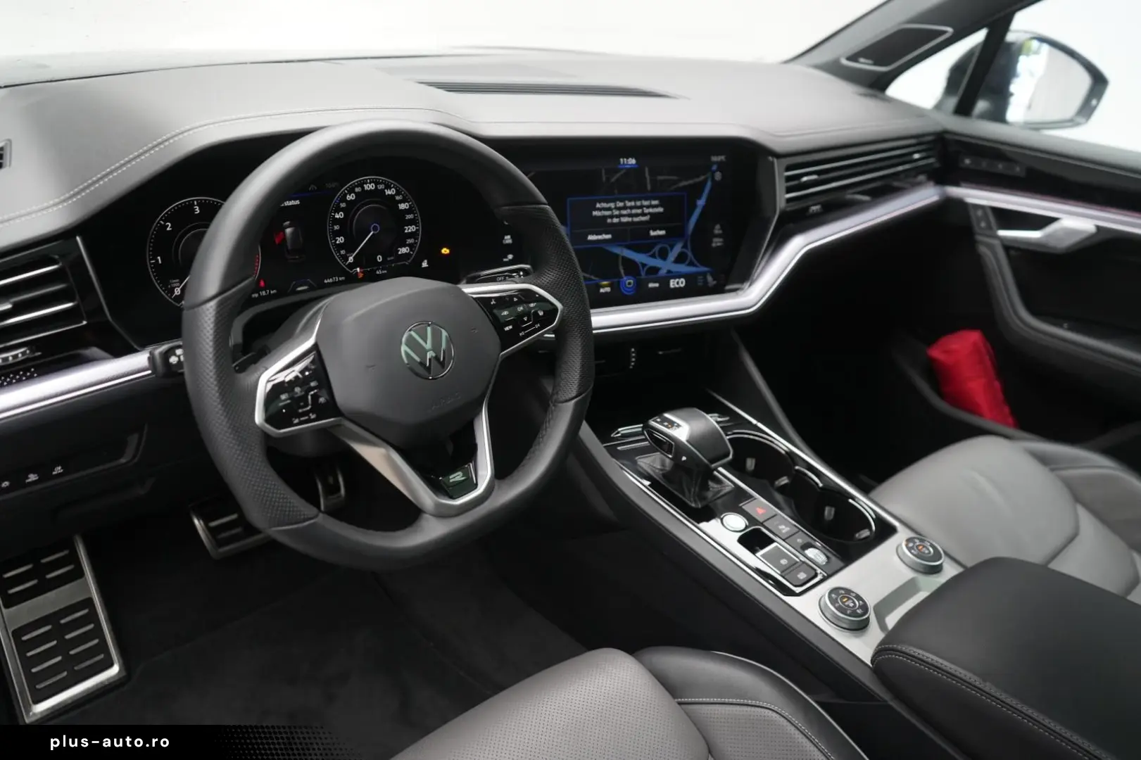 VW Touareg 3.0 V6 TDI 4Motion R line Navi Leder ACC