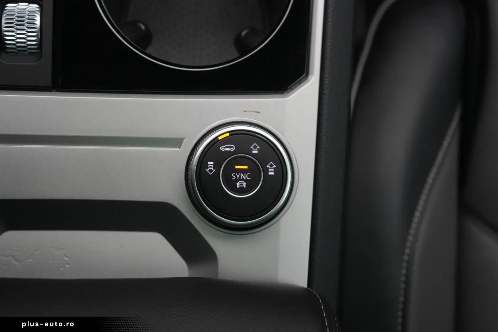 VW Touareg 3.0 V6 TDI 4Motion R line Navi Leder ACC