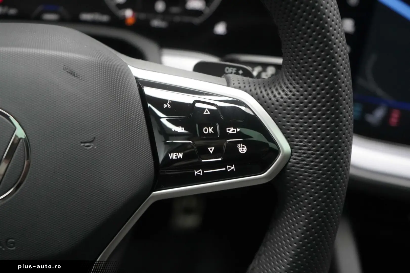 VW Touareg 3.0 V6 TDI 4Motion R line Navi Leder ACC