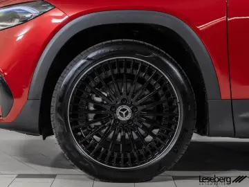 MERCEDES-BENZ EQB 350 4M AMG  LED Distro Burmester Night 360