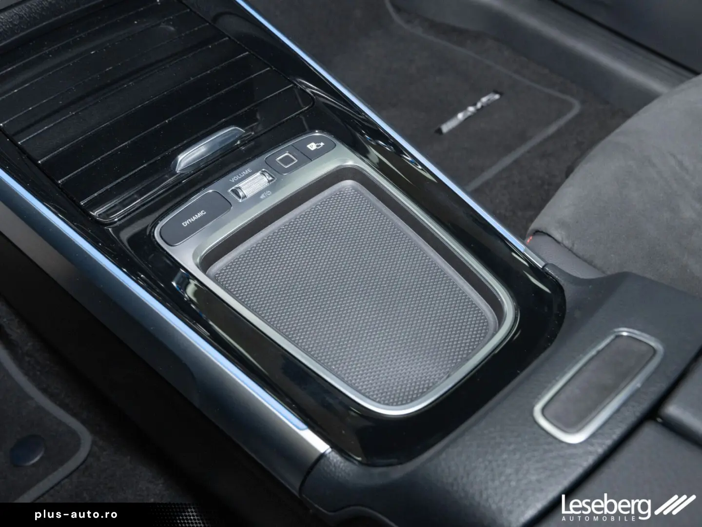 MERCEDES-BENZ EQB 350 4M AMG  LED Distro Burmester Night 360