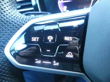 VW Touareg 3.0 TDI 4Mot R-Line MATRIX HUD MASSAGE 2