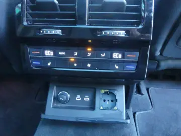 VW Touareg 3.0 TDI 4Mot R-Line MATRIX HUD MASSAGE 2