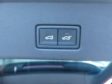 VW Touareg 3.0 TDI 4Mot R-Line MATRIX HUD MASSAGE 2