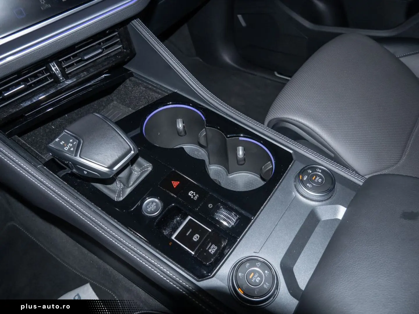 VW Touareg 3.0 V6 TDI R-Line 4M Black Pano Standhzg