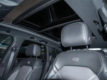 VW Touareg 3.0 V6 TDI R-Line 4M Black Pano Standhzg