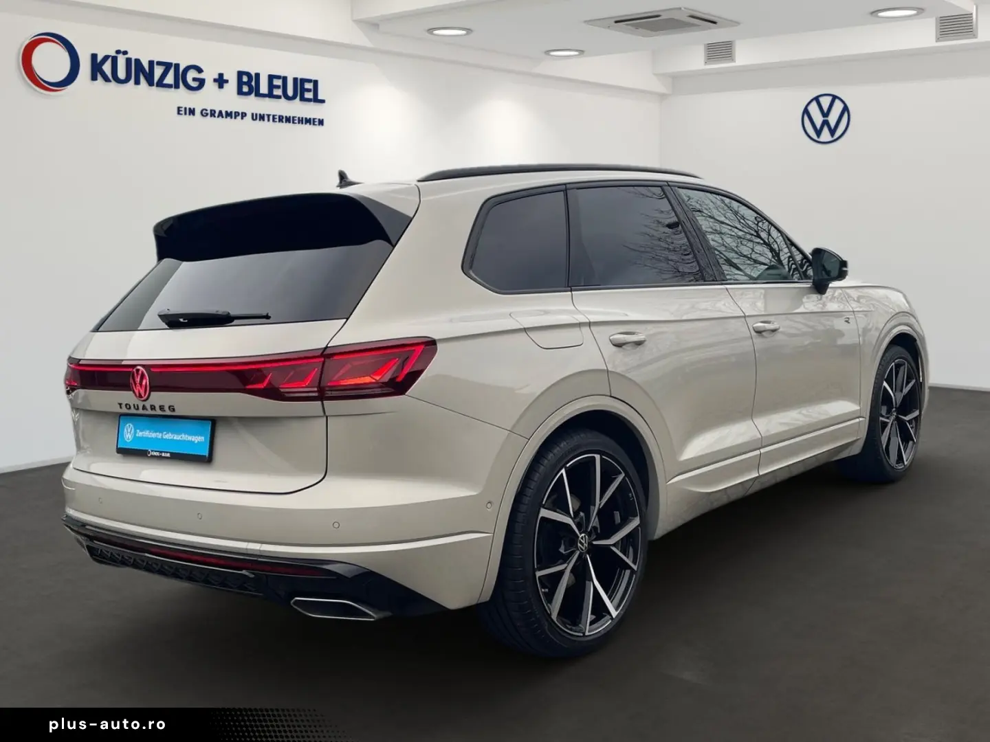 VW Touareg R-Line 3.0TDI 4Motion  AHK LUFT STDHZ