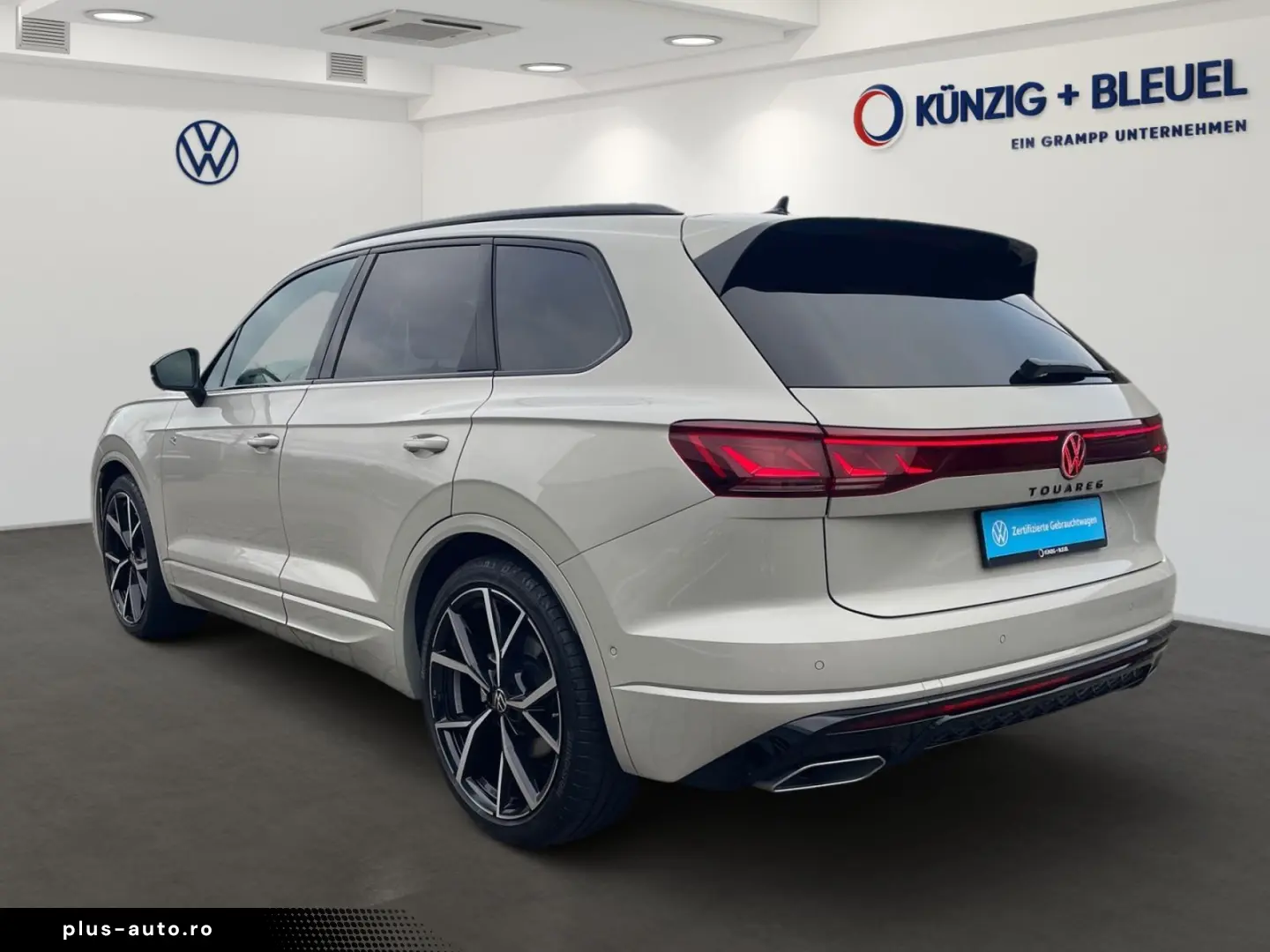 VW Touareg R-Line 3.0TDI 4Motion  AHK LUFT STDHZ