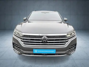 VW Touareg Atmosphere eHybrid AHK Pano Matrix Luft