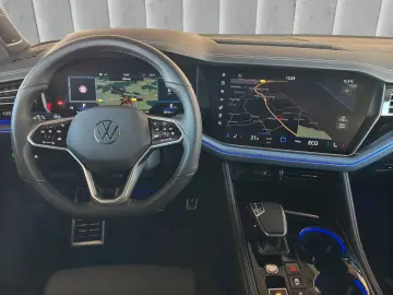 VW 4Motion R-Line Black Style Matrix Pan HUD AHK