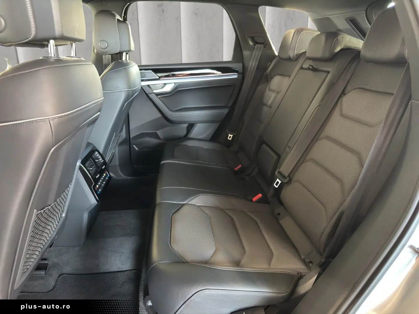 VW 4Motion R-Line Black Style Matrix Pan HUD AHK