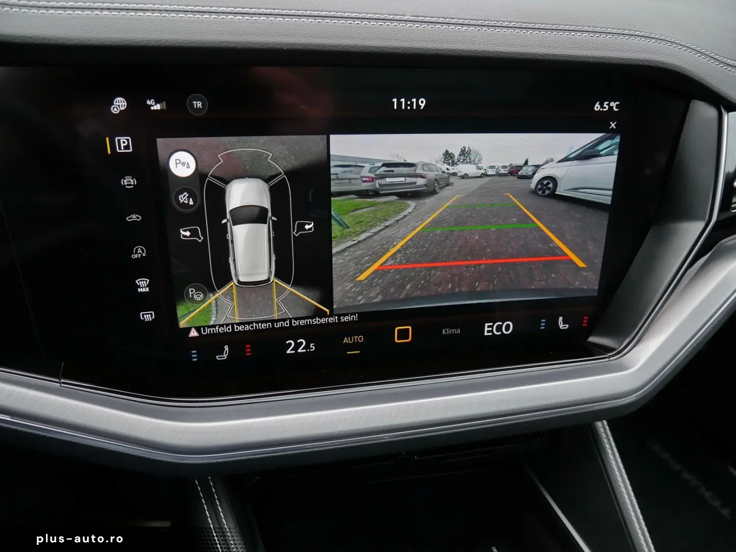 VW Touareg R-Line 3.0 TDI Pano DYNAUDIO HuD Stand