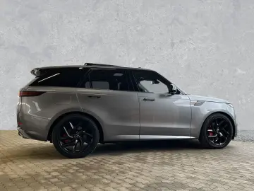 LAND ROVER Range Rover Sport P440e Dynamic SE Hybrid Standh