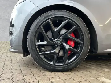 LAND ROVER Range Rover Sport P440e Dynamic SE Hybrid Standh