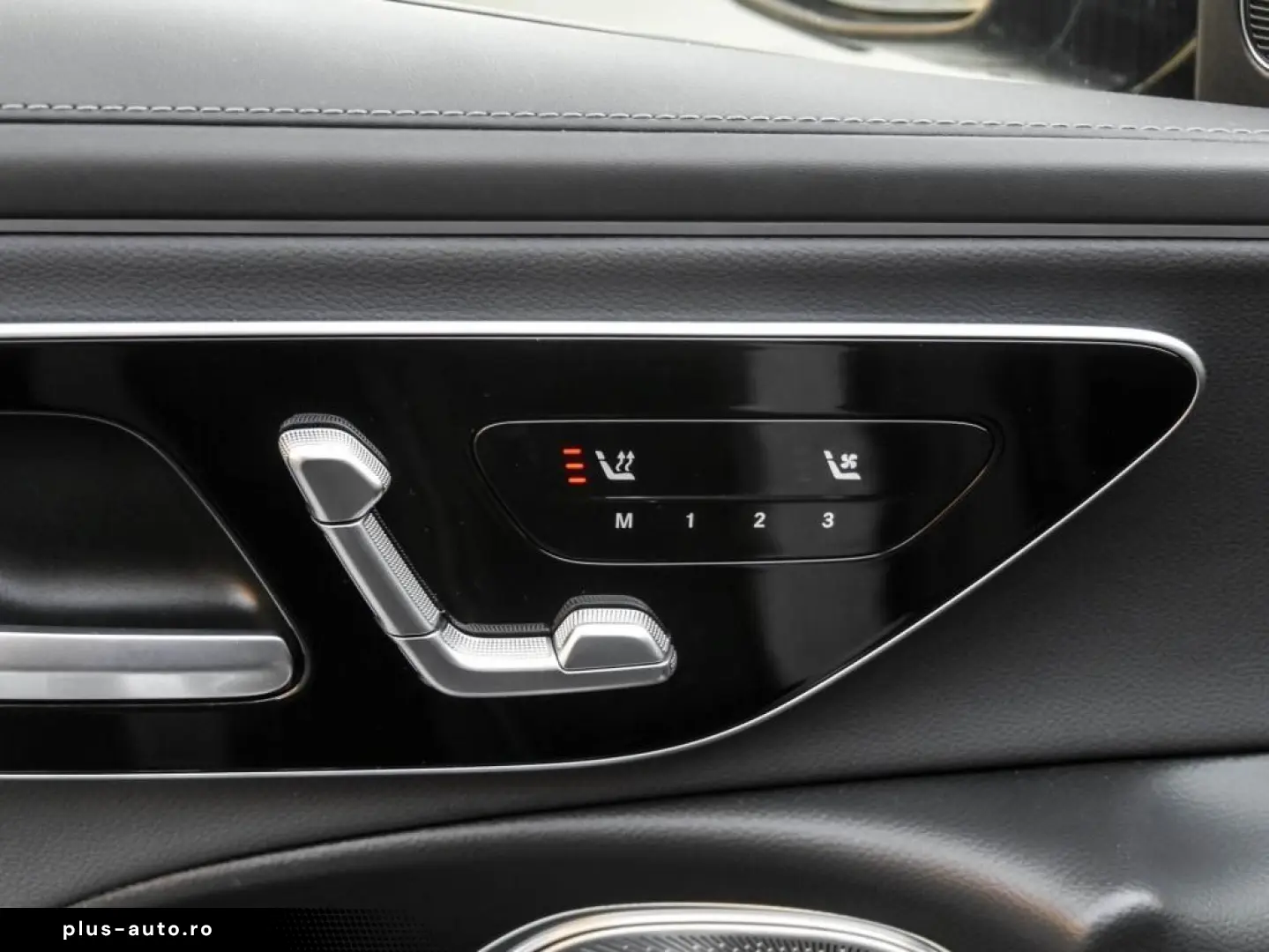 MERCEDES-BENZ E 300 e 4M AMG-Sport Pano Super AHK Leder Burm