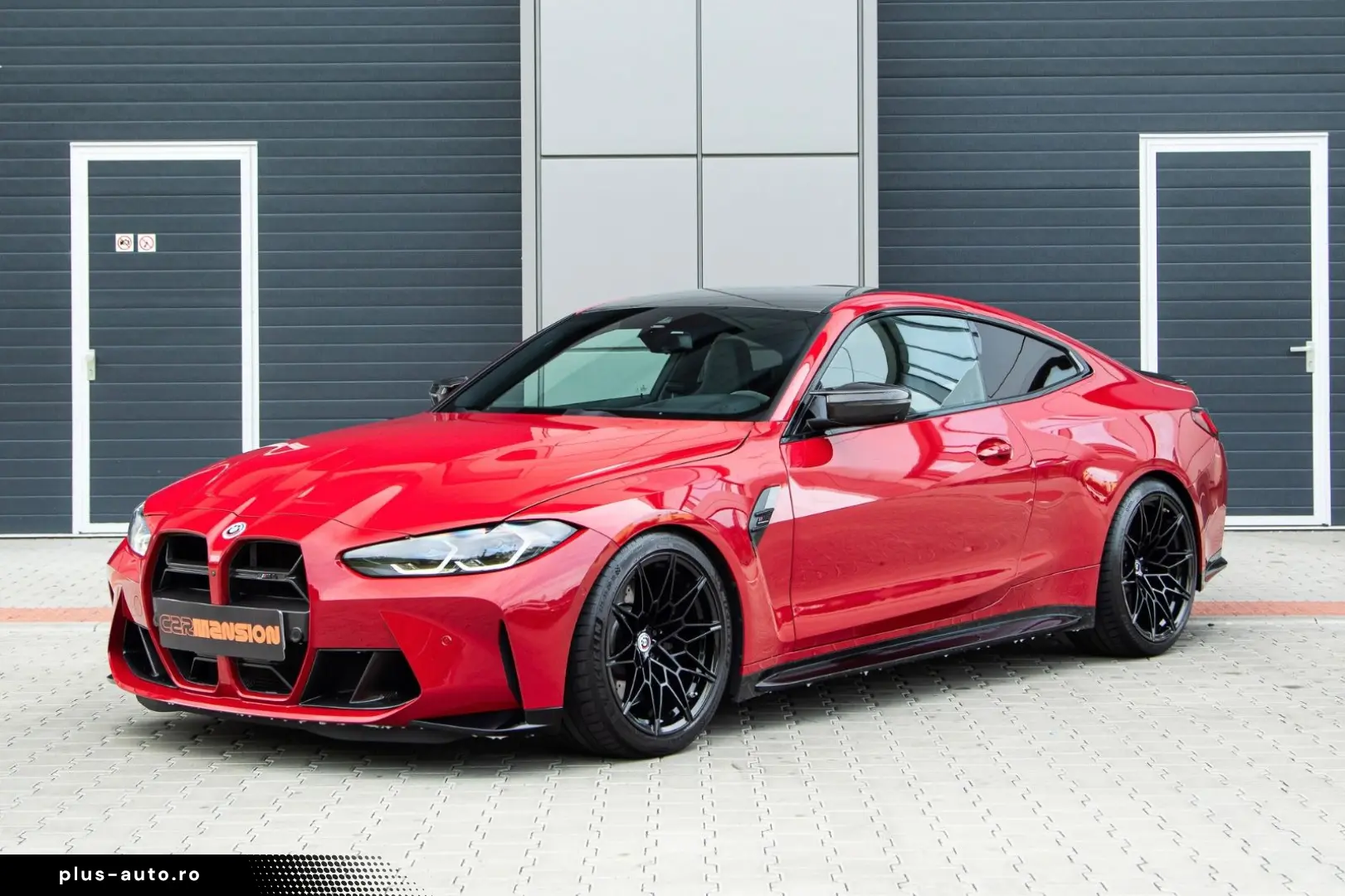 BMW M4 Competition Carbon Sitz  Akrapovic Armaspeed