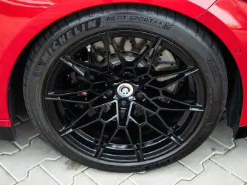 BMW M4 Competition Carbon Sitz  Akrapovic Armaspeed