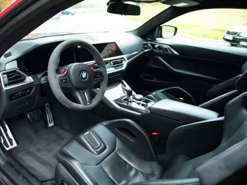 BMW M4 Competition Carbon Sitz  Akrapovic Armaspeed