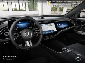 MERCEDES-BENZ E 300 e Hybrid AMG 360  Pano Burmester Distr