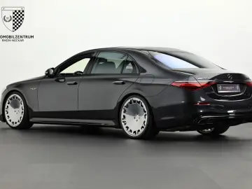 MERCEDES-BENZ S 63 AMG Pano Night Drivers Keramik ARHeadUp