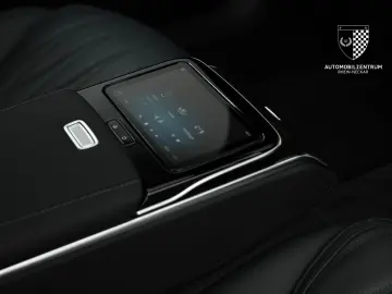 MERCEDES-BENZ S 63 AMG Pano Night Drivers Keramik ARHeadUp