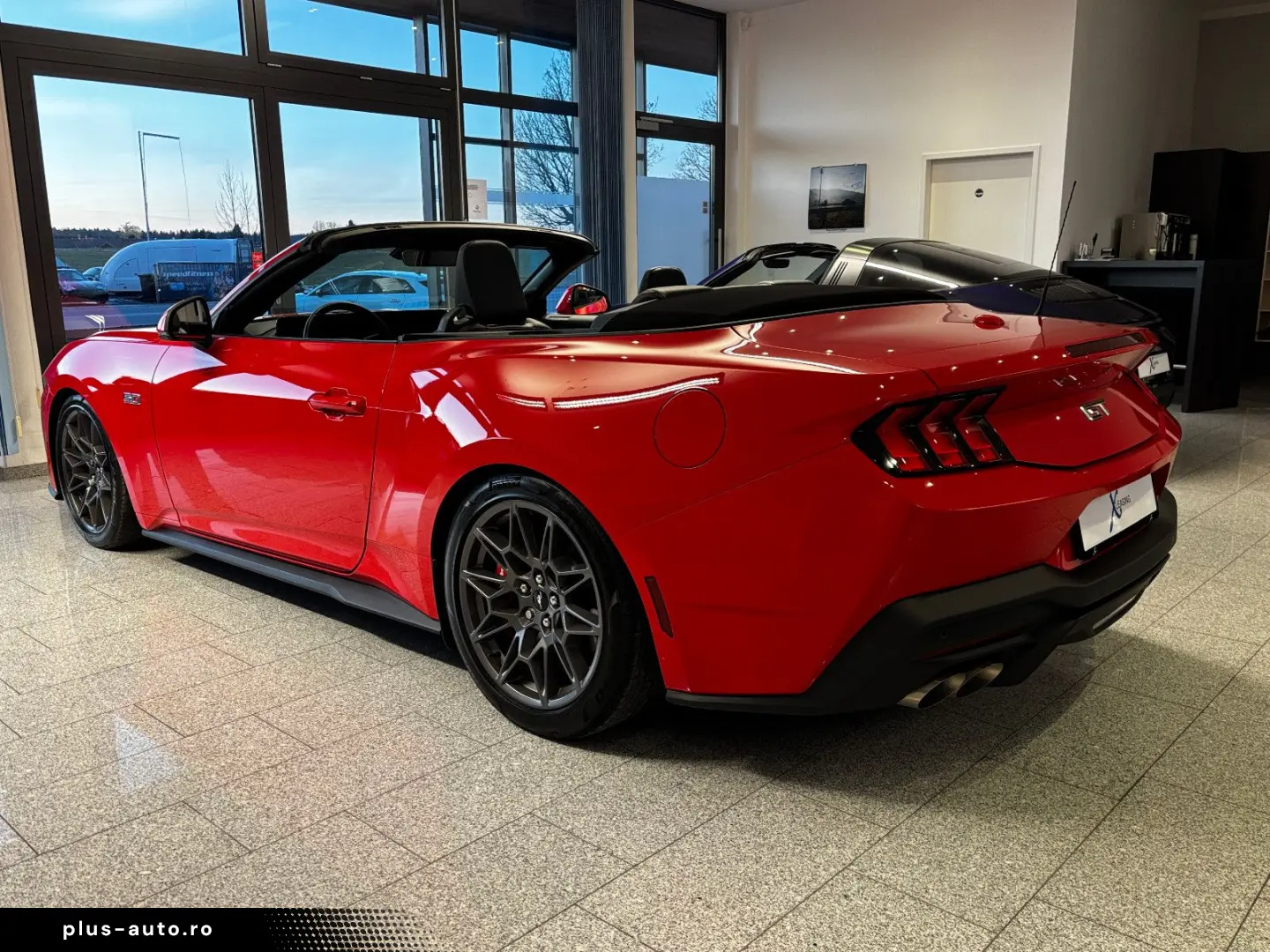 FORD Mustang Convertible 5.0 V8