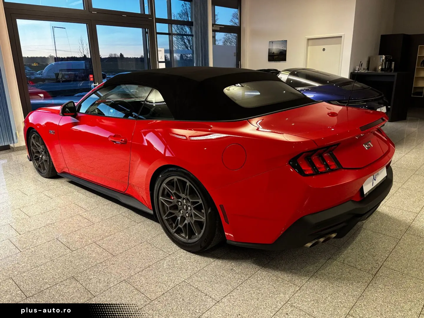 FORD Mustang Convertible 5.0 V8