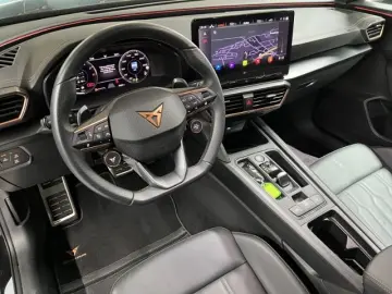 CUPRA Formentor VZ5 2.5 TSI 4Drive PANO LED MIRROR-LI