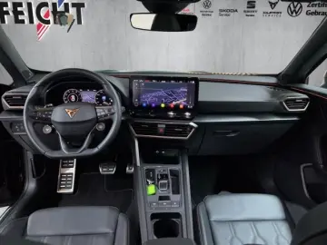 CUPRA Formentor VZ5 2.5 TSI 4Drive PANO LED MIRROR-LI