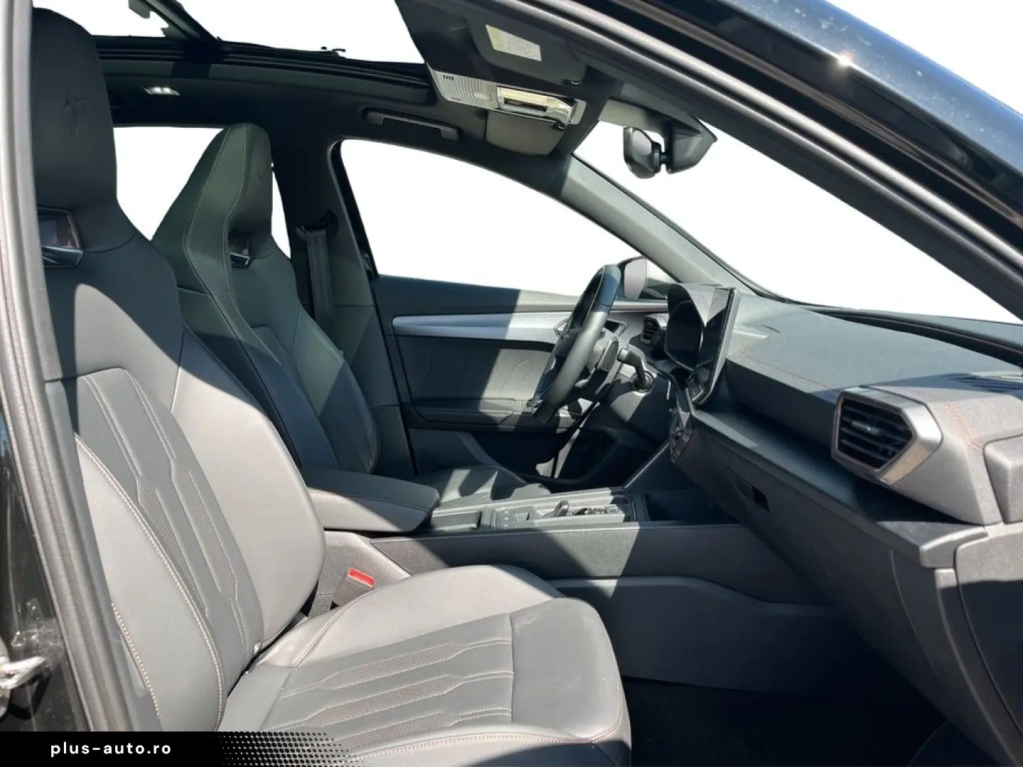 CUPRA Formentor 2.5 TSI DSG 4Drive VZ5 DCC PANO MATRIX