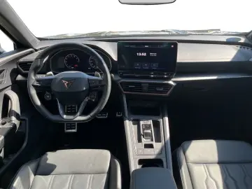 CUPRA Formentor 2.5 TSI DSG 4Drive VZ5 DCC PANO MATRIX