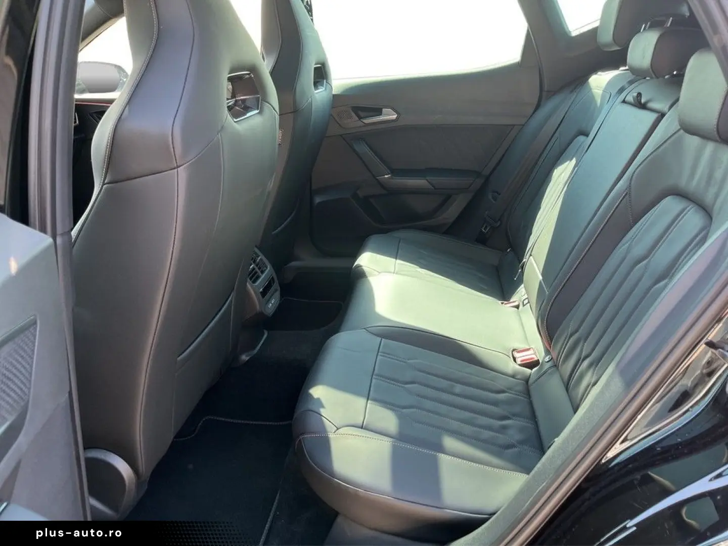 CUPRA Formentor 2.5 TSI DSG 4Drive VZ5 DCC PANO MATRIX