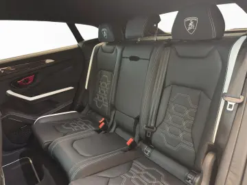 LAMBORGHINI Urus 4.0 V8 PHEV SE