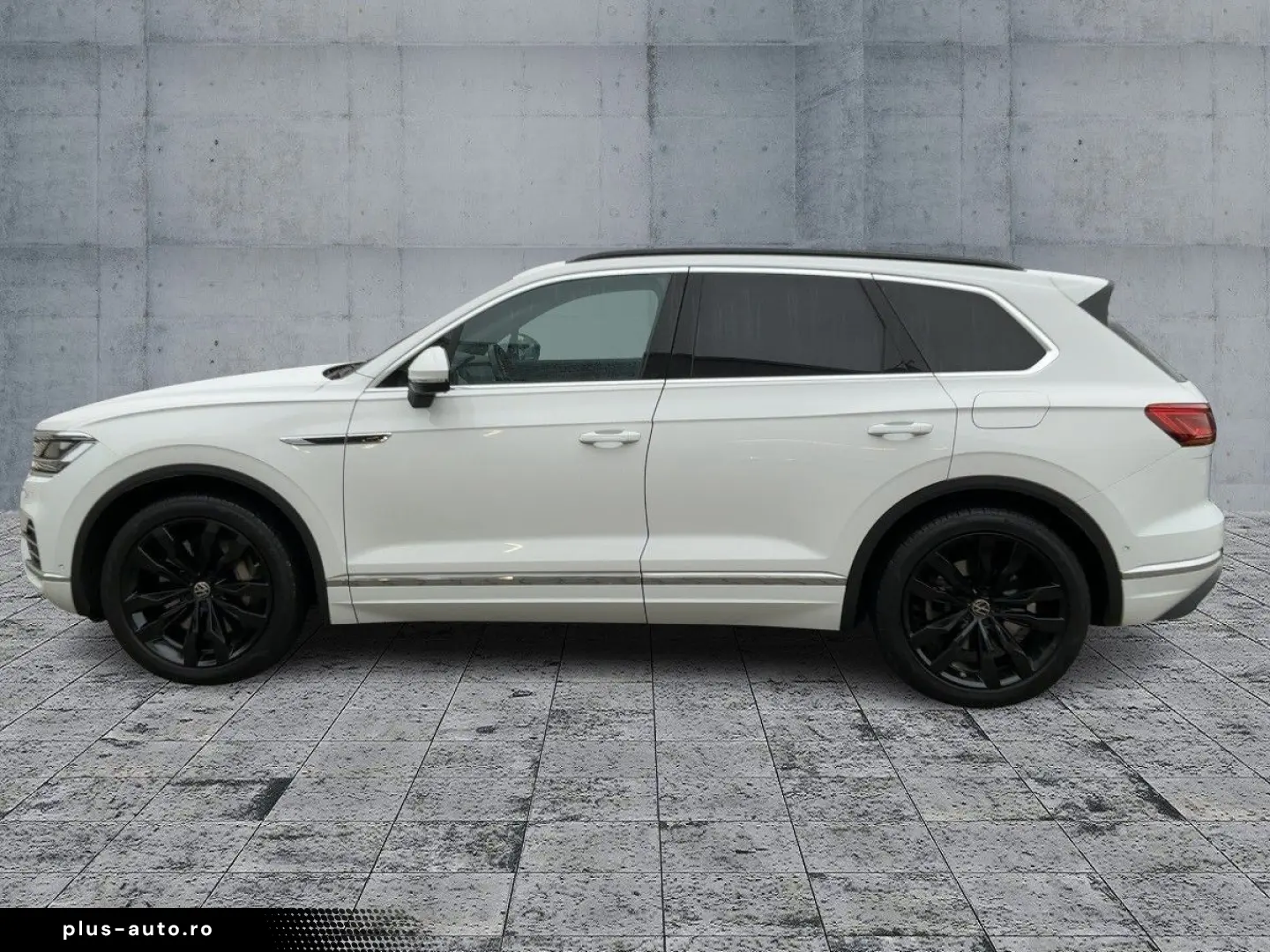 VW Touareg TSI eHYBRID MATRIX NAVI AIR AHK PANO HuD