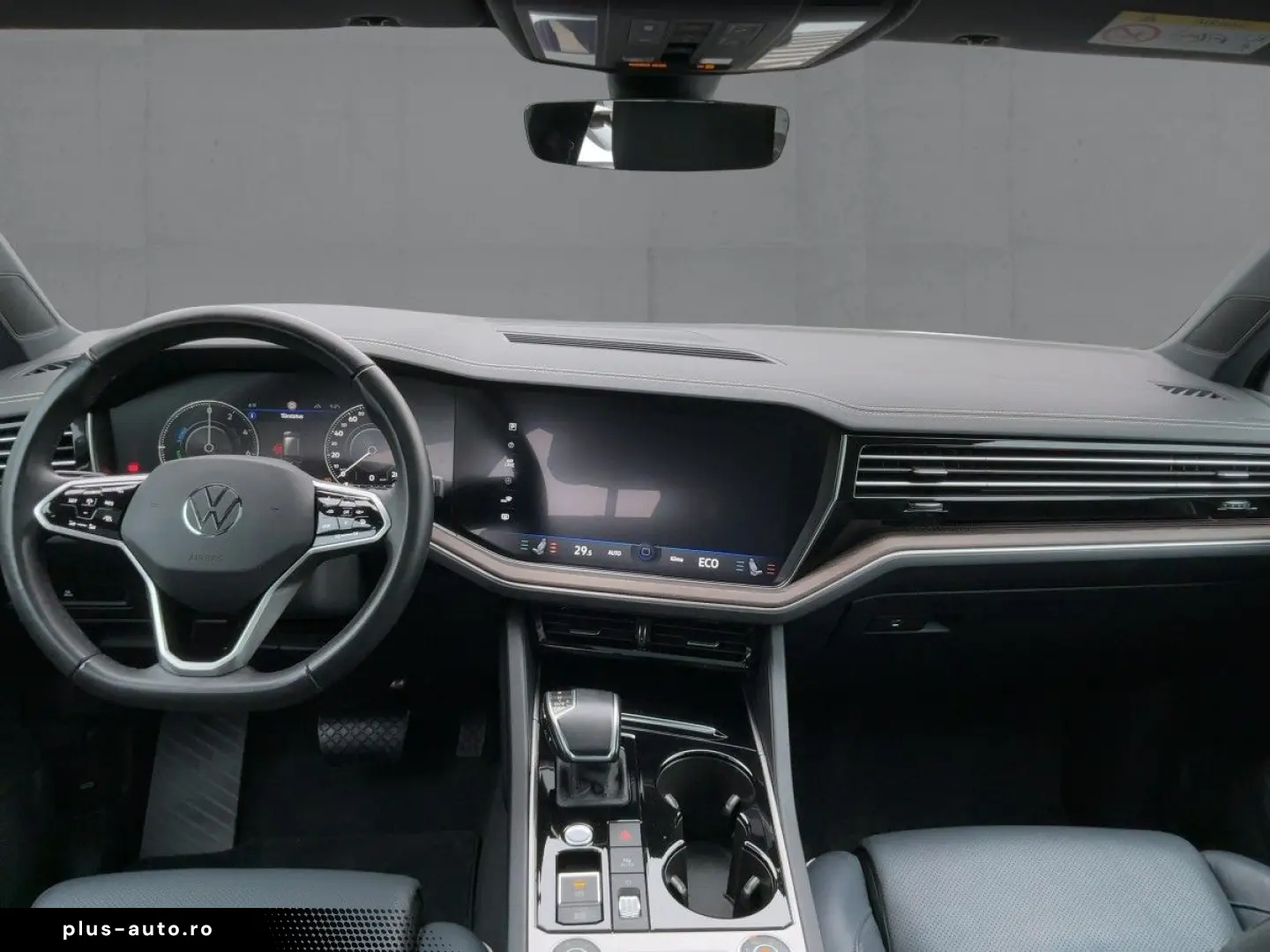 VW Touareg TSI eHYBRID MATRIX NAVI AIR AHK PANO HuD