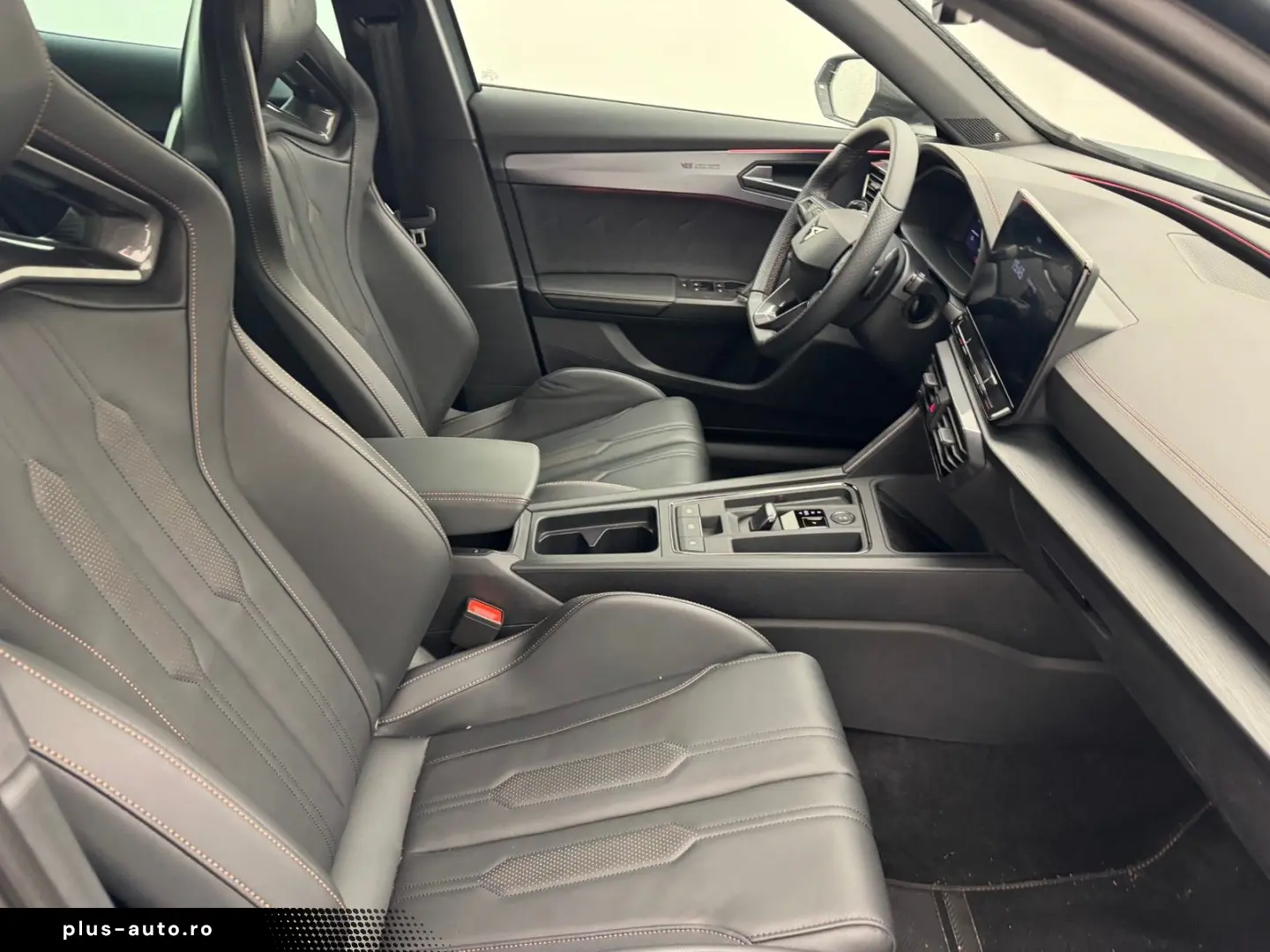 CUPRA Formentor VZ5 EnceladusGreyMATT EditionPanoBlack