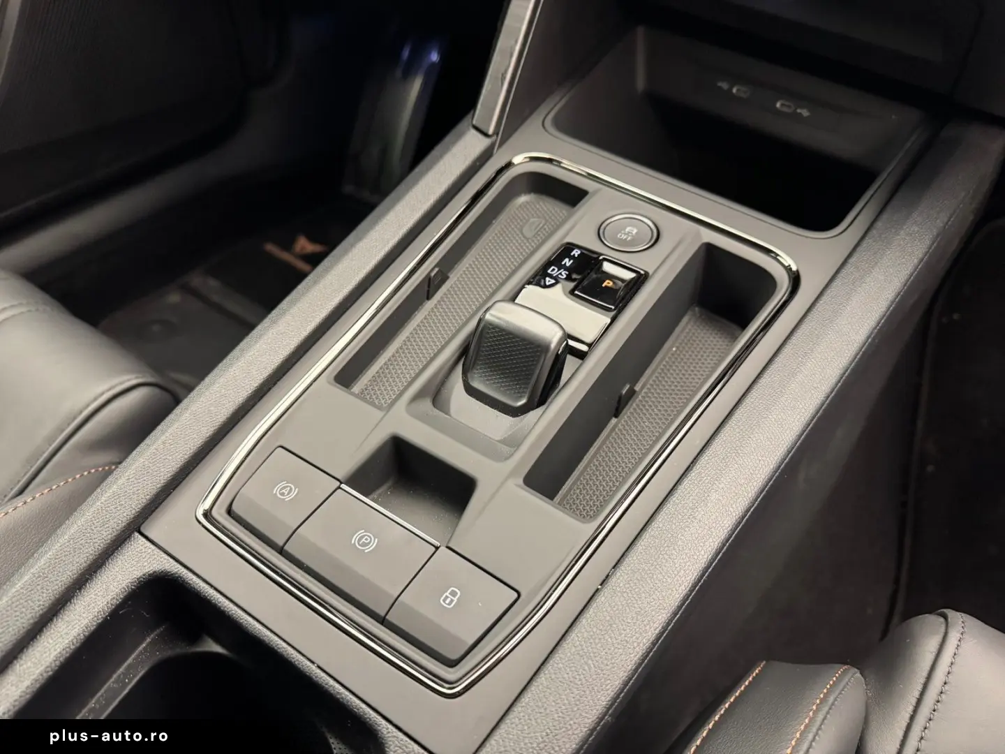 CUPRA Formentor VZ5 EnceladusGreyMATT EditionPanoBlack