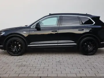 VW Touareg Elegance 4Motion eHybrid Klima Navi