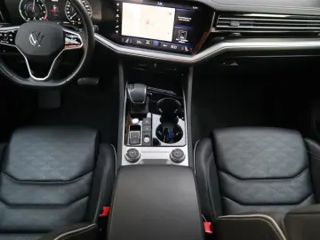 VW Touareg Elegance 4Motion eHybrid Klima Navi