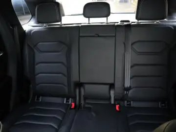 VW Touareg Elegance 4Motion eHybrid Klima Navi