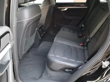 VW Touareg Elegance 4Motion eHybrid Klima Navi