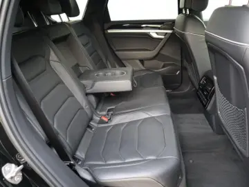 VW Touareg Elegance 4Motion eHybrid Klima Navi