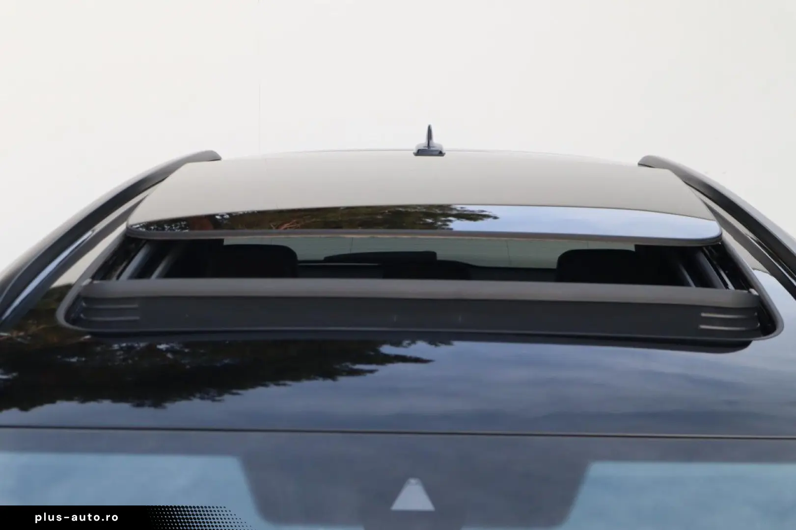 VW Touareg Elegance 4Motion eHybrid Klima Navi