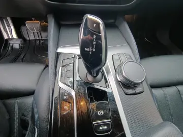 BMW 530e xDrive M-Sport Steptronic